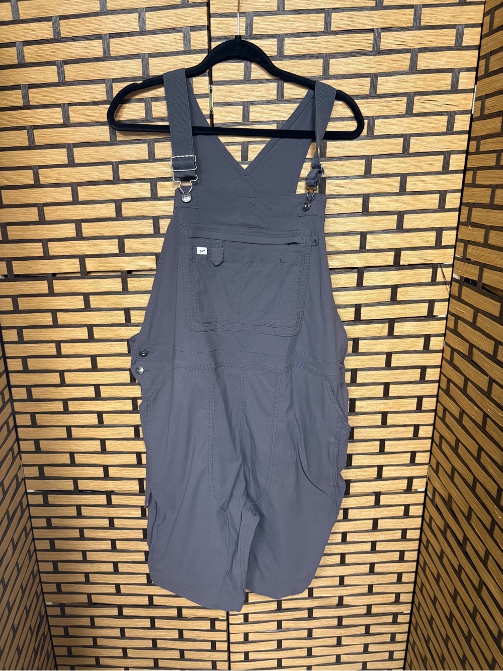 Duluth trading gray heirloom gardening short overalls size 2X